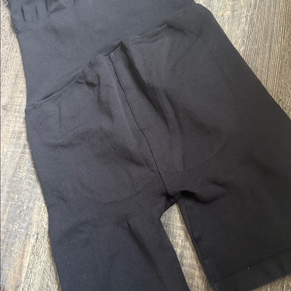 Skims Mid Thigh Romper Onesie - Picture 10 of 10